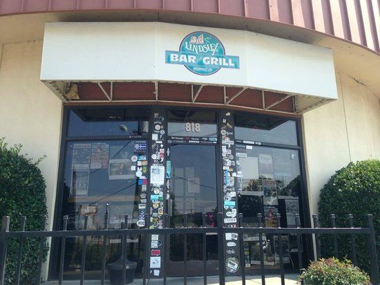 3rd and Lindsley Bar and Grill